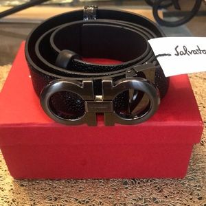 Salvatore Ferragamo Women’s Belt size 42/105